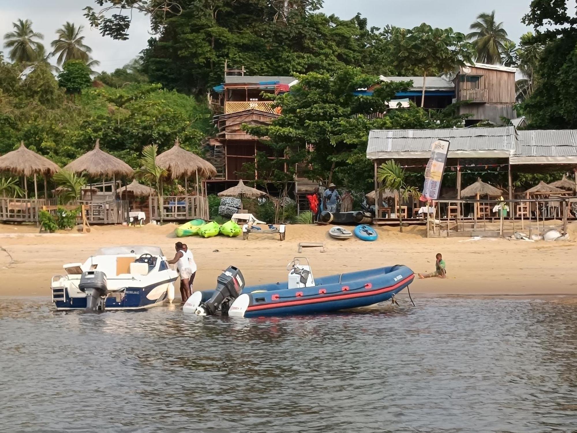 Kribi-Lodge Eksteriør billede