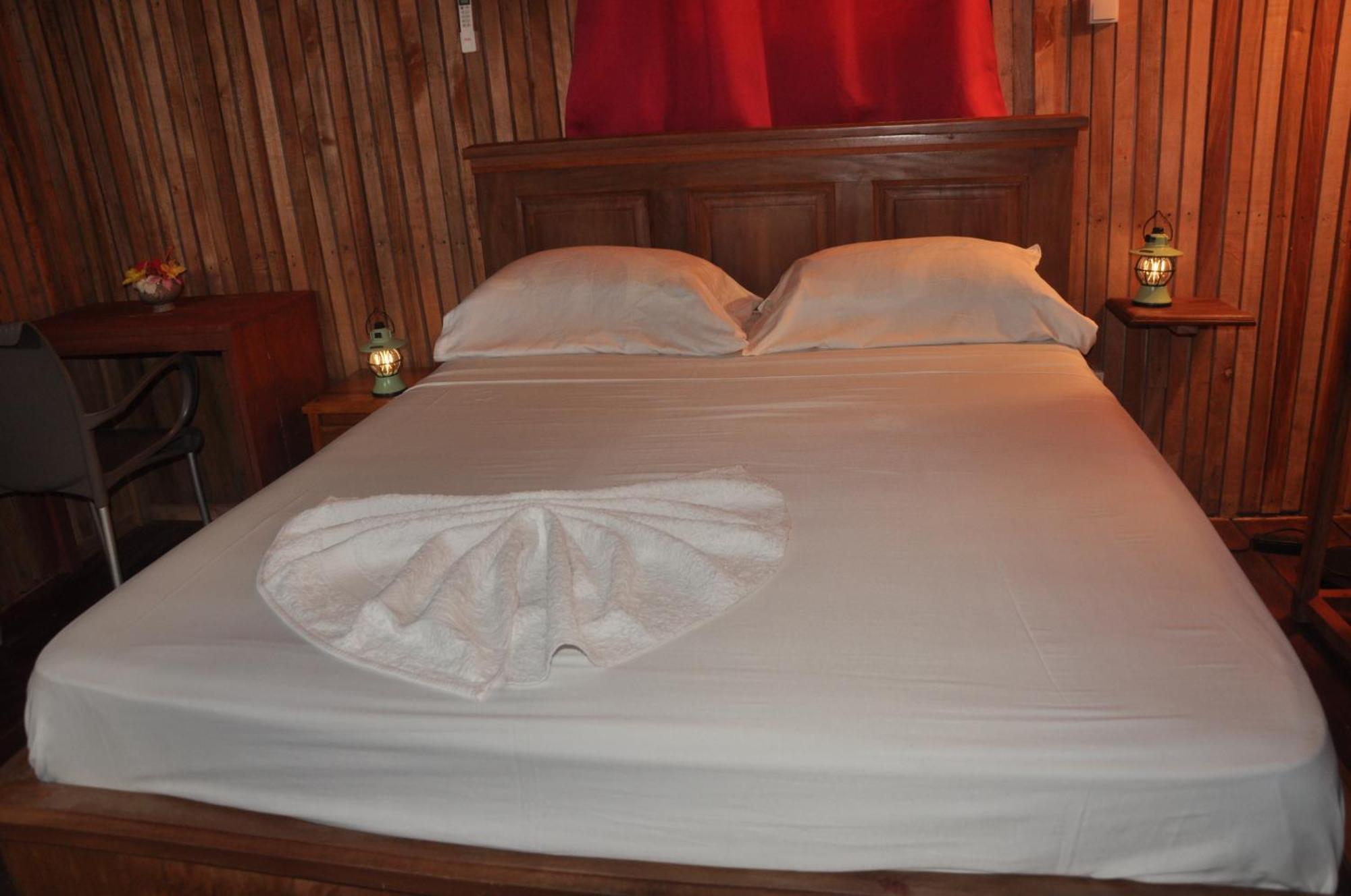 Kribi-Lodge Eksteriør billede